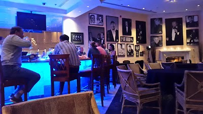 Photos of Indian Wells Resort Hotel