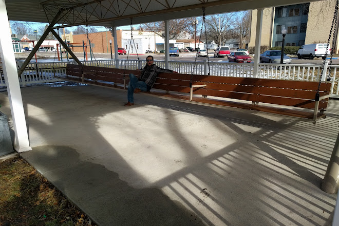 Visit World S Largest Porch Swing On Your Trip To Hebron
