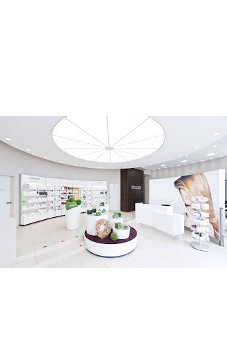 Andrea Garburg hair- Beauty Wellness