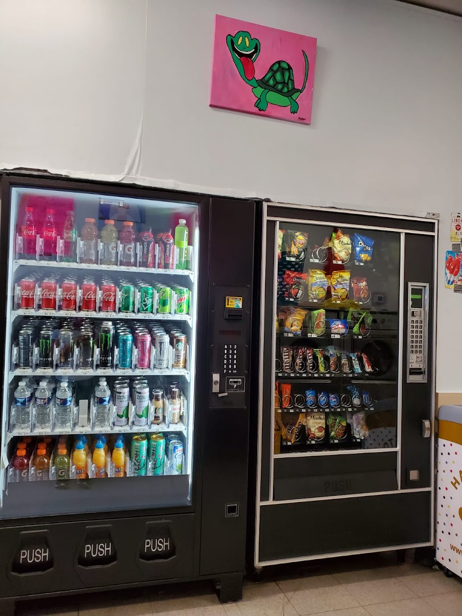 Washland Laundromat facility with washing machines in Charlotte