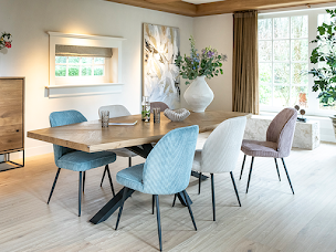 Photo n°2 de H&H Cahors à Espère (Magasin de canapés)