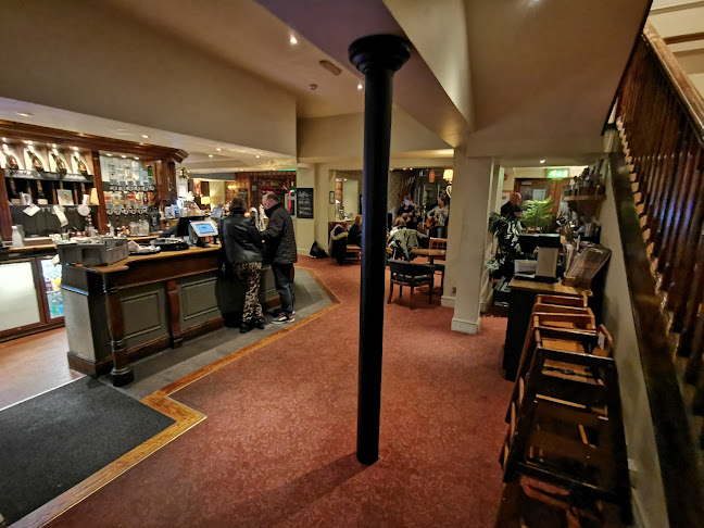 The Broadway - Pub