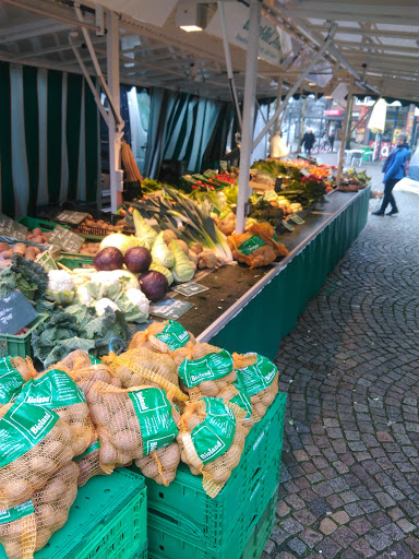Food Lovers Market Winterhude - Thumbnail