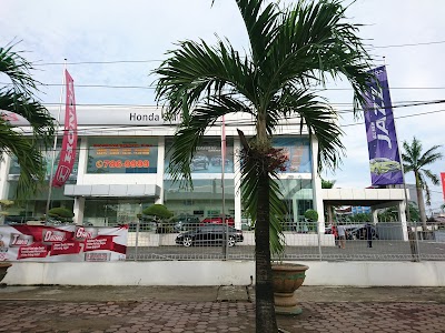 Photos of Honda SM Raja - Medan