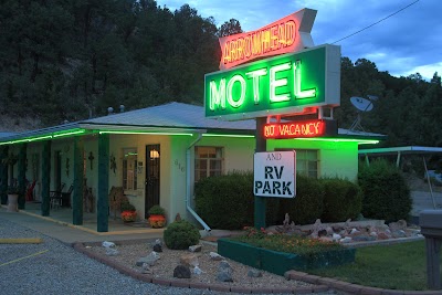 Arrowhead Motel & RV Park