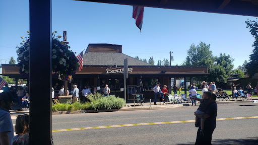 Dixie's - Visual