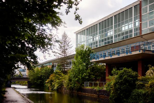 Faraday Wharf, Innovation Birmingham - Bruntwood SciTech photo 2