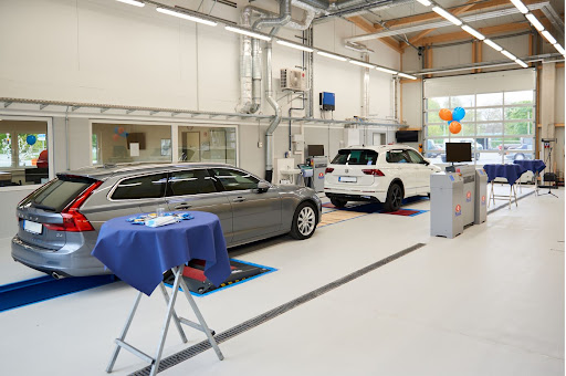 TÜV SÜD Auto Partner Service-Center Pinneberg, Institut für Forensik - IFF - Thumbnail