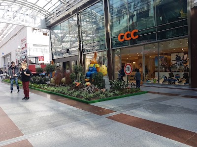 Photos of Galeria Kaufhof Frankfurt North-West Center
