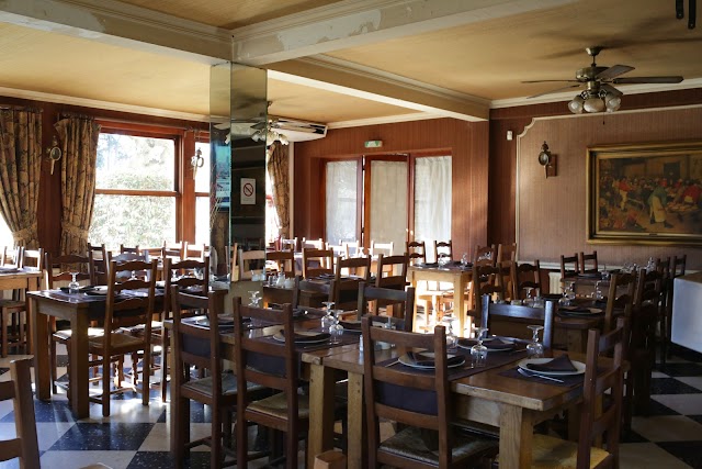 Hôtel - Restaurant : Le Relais Des Fumades