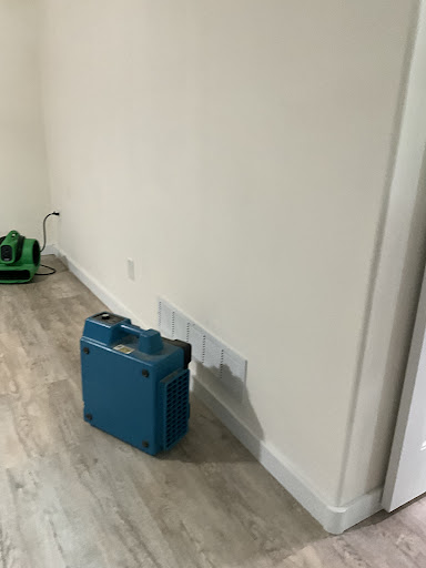 Express 24hr plumbing Contracting and Excavating - Thumbnail