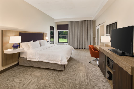 Hampton Inn Lagrange near Callaway Gardens - Thumbnail