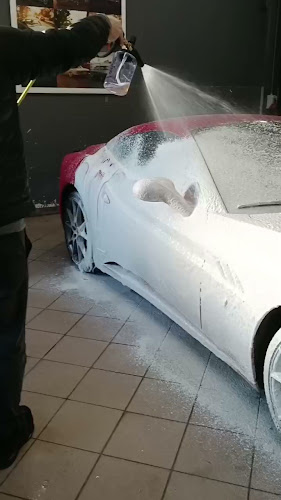 Comentarii opinii despre Carbon Care - Auto Detailing Poznań - Car Detailing - Powłoki Ceramiczne