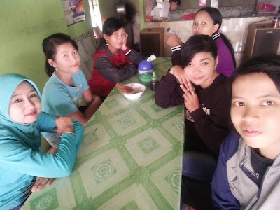 Photos of Alfamart Wringinanom