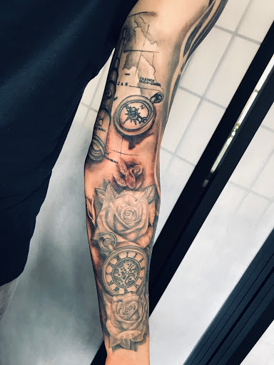 Pigments Tattoo & Piercing Co - Thumbnail