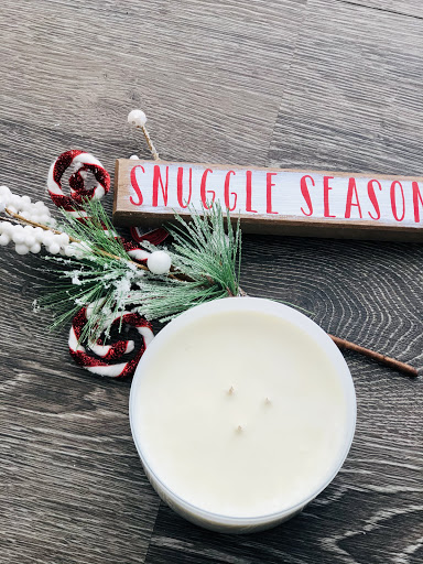 Pyoor Candles LLC - Thumbnail