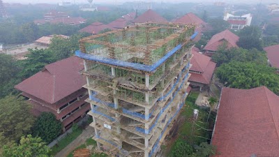 Photos of Faculty of Social and Political Sciences Universitas Indonesia