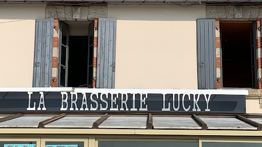 Photo 2 - La Brasserie Lucky