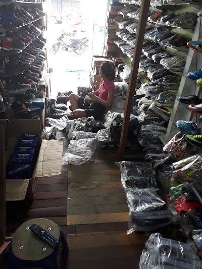 Photos of AMOZA SEPATU