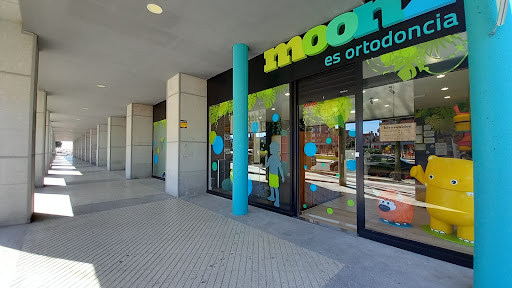 Moonz | Ortodoncia Las Rozas