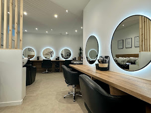 Photo n°5 de Le Petit Salon à Beaumes-de-Venise (Salon de coiffure)