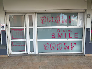 Photo n°6 de Dental Smile | Dr Francesco SILVAGNI | Dentiste Réunion à Bras-Panon (Parodontiste spécialiste des implants dentaires)