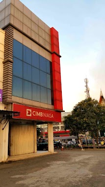 CIMB Niaga KCP Jakarta - Kranggan Permai, Author: Indrawan Saputra