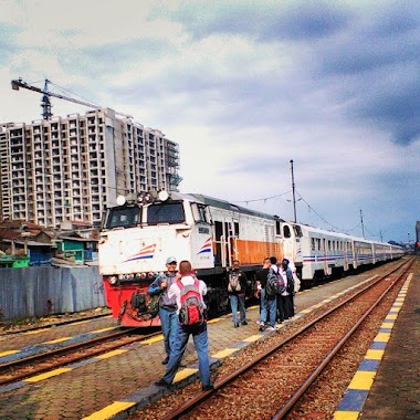 Ciroyom railway station, Author: Arya kuvaw