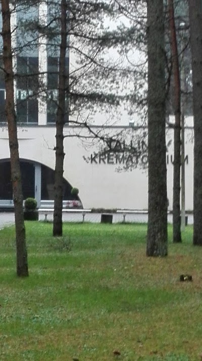 Photos of P&auml;rnam&auml;e Cemetery