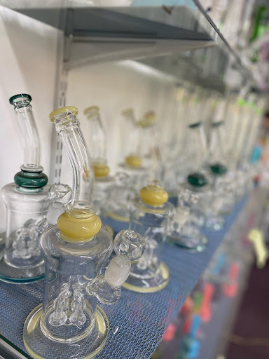 Azusa Smoke Shop - Thumbnail