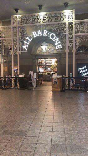 All Bar One Trafford Centre - Pub