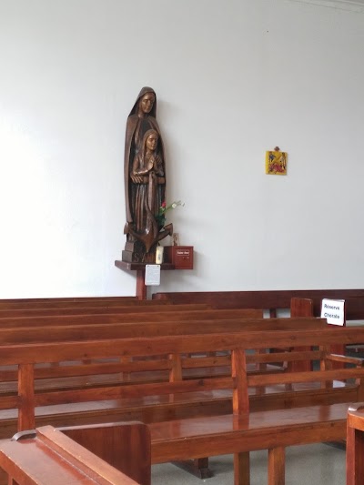 Photos of Catholic Church - Eglise Sainte Anne