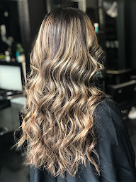 Photo n°24 de Coiffure Elle à Strasbourg (Salon de coiffure)