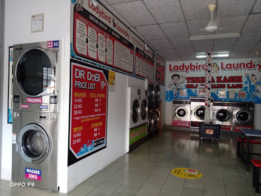 DR DOBI XPRESS 24H self service