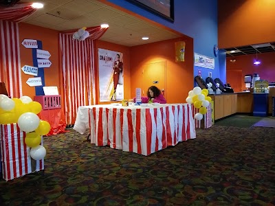 Cumberland 12 Cinemas