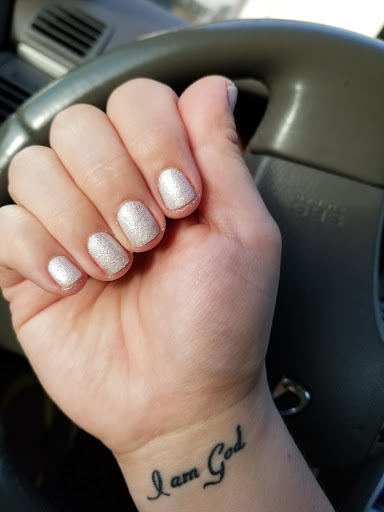 TP Nails - Visual