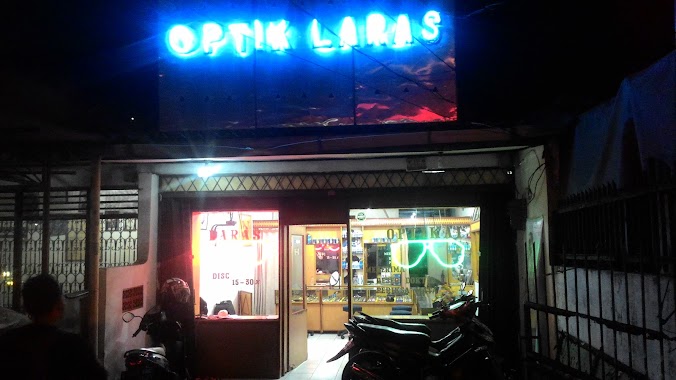 Optik Laras, Author: aji Saptiko