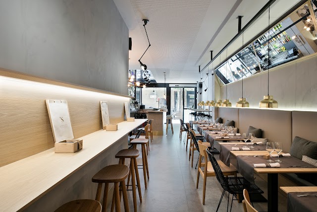 Lucy's Burger & Tapas