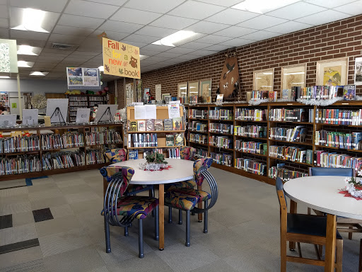 Andrews Public Library Gallery - United States