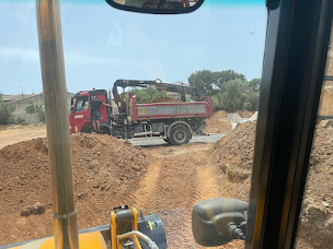 Photo n°16 de Provence Tracto Service à Peypin (Entreprise de VRD)