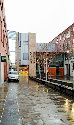 Skainos Square