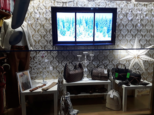 If! Calzature, Pelletterie, Valigeria, Accessori, Ecc.