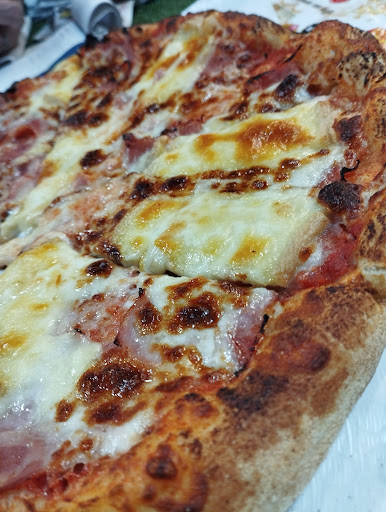 Photo 4 - Pizzaland conches