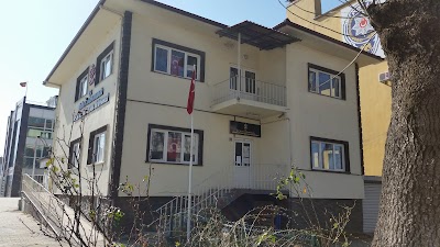 Hendek Atatürk İlçe Halk Kütüphanesi