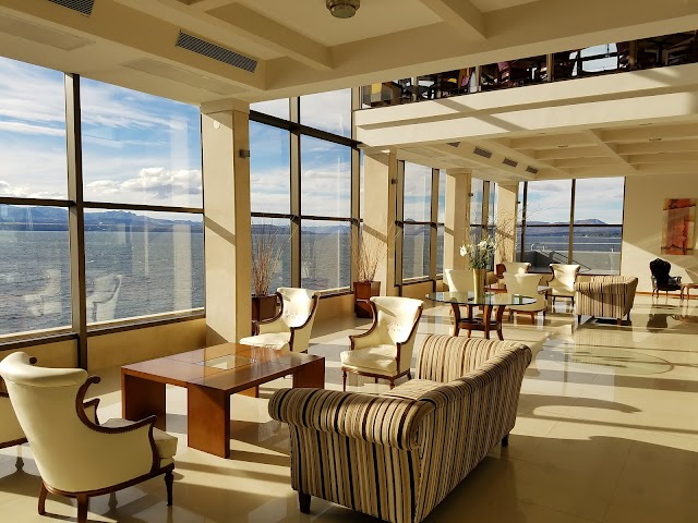 Alma del Lago Suites & SPA