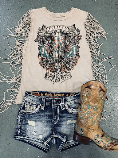 Split Arrow Boutique - Visual