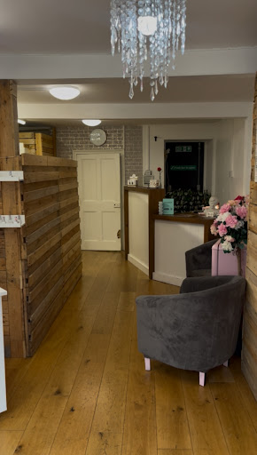 ELs Tanning & Beauty