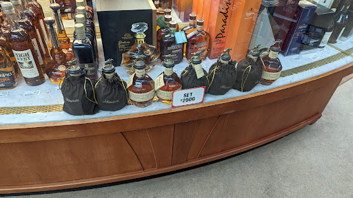 DT's Liquor Mart - Thumbnail