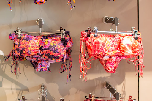 Girocollo - Intimo e Moda - Visual