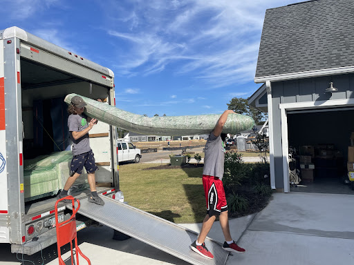 Streamline Moving and Cleaning - Thumbnail